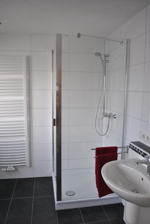Ferienhaus Rauwolf Mit 2 Ferienwohnungen Roschbach Экстерьер фото